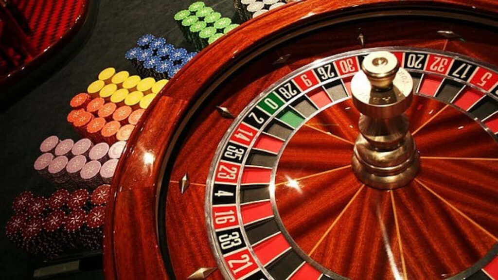 Optimal Roulette Strategy: Focus on European Wheels, Bet Outside, Manage Bankroll Prudently